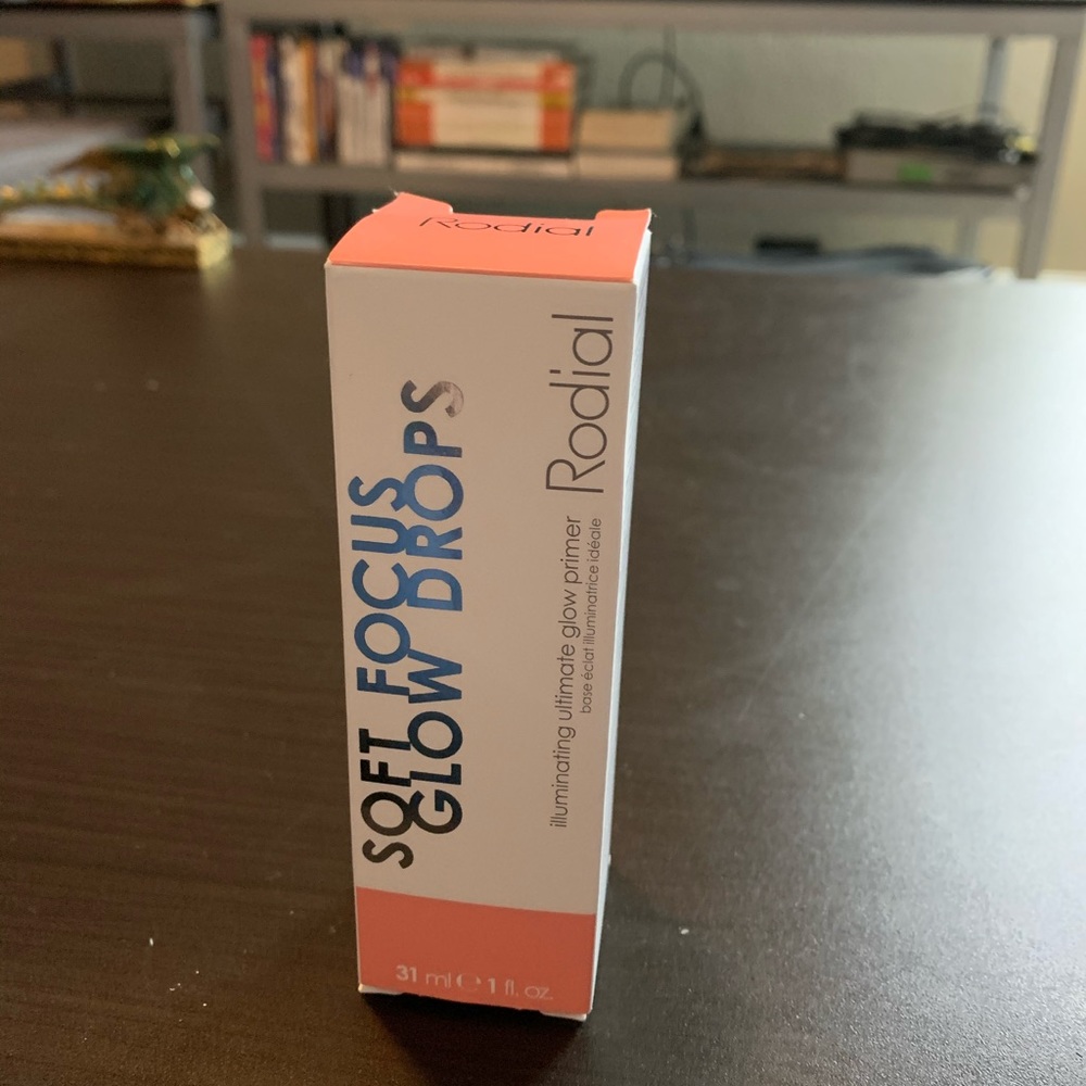 Rodial Soft Focus Glow Drops